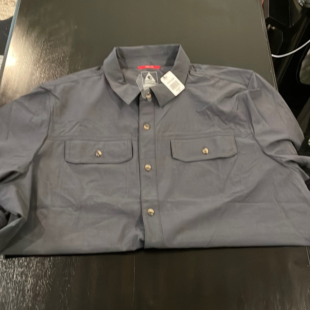 Men’s size XXL dark gray short sleeve button down NWT
